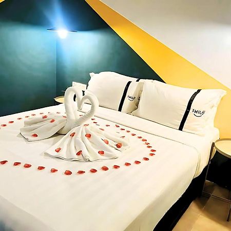 Smile Hotel Cheras Sri Permaisuri กัวลาลัมเปอร์ ภายนอก รูปภาพ